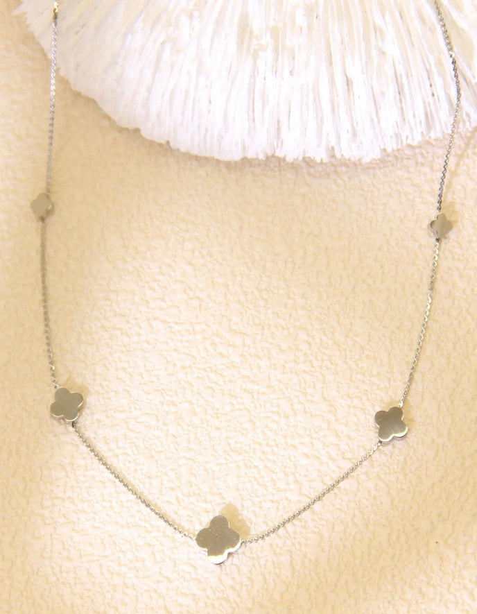 Collier Trèfle Acier Inoxydable - argenté